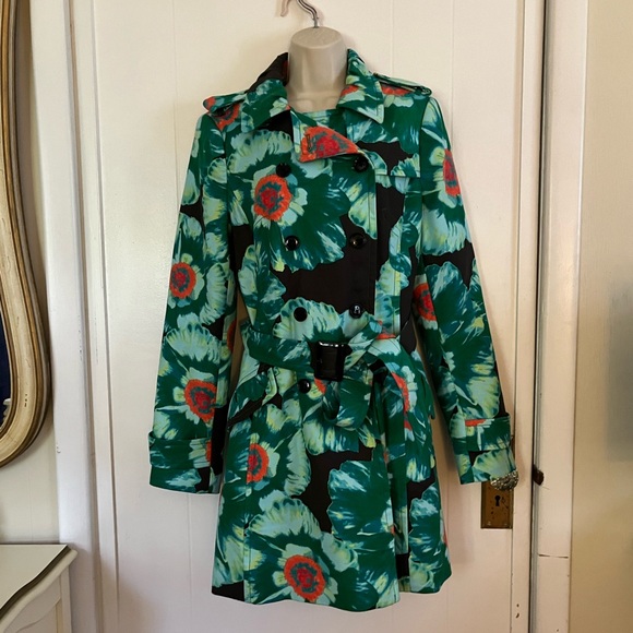 EUC | Banana Republic Floral Belted Trench Coat!! - Picture 3 of 9